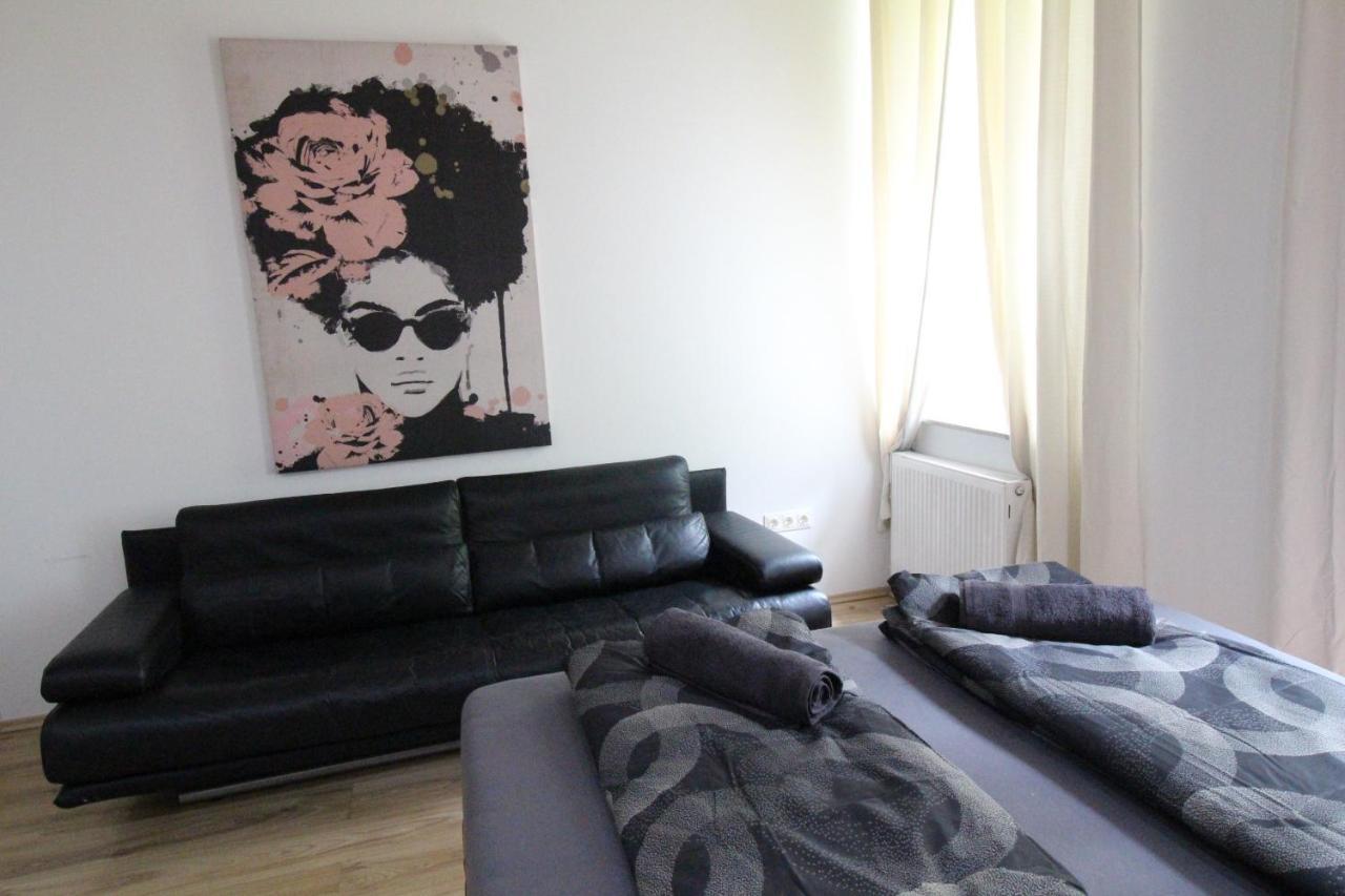 Family Quad Room Rf Bécs Kültér fotó